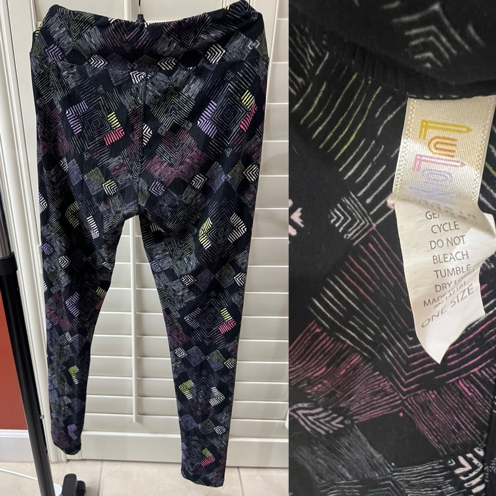 LuLaRoe leggings, OS (size 2-10)